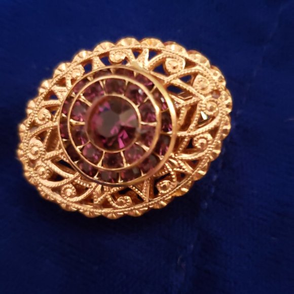 Gold Tone Filigree Clip On Earrings W/ Amethist - Picture 2 of 3